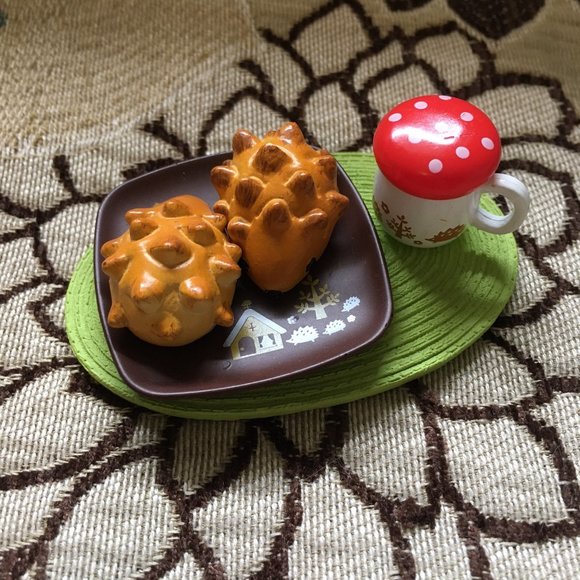 Rare Re-ment Vintage Hedgehog and Tea Diorama Dollhouse Set - Picture 2 of 11